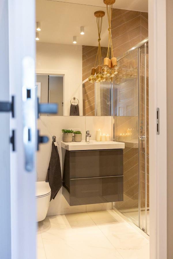 Apartamenty Flat White Obywatelska 47Ab 지엘로나구라 외부 사진