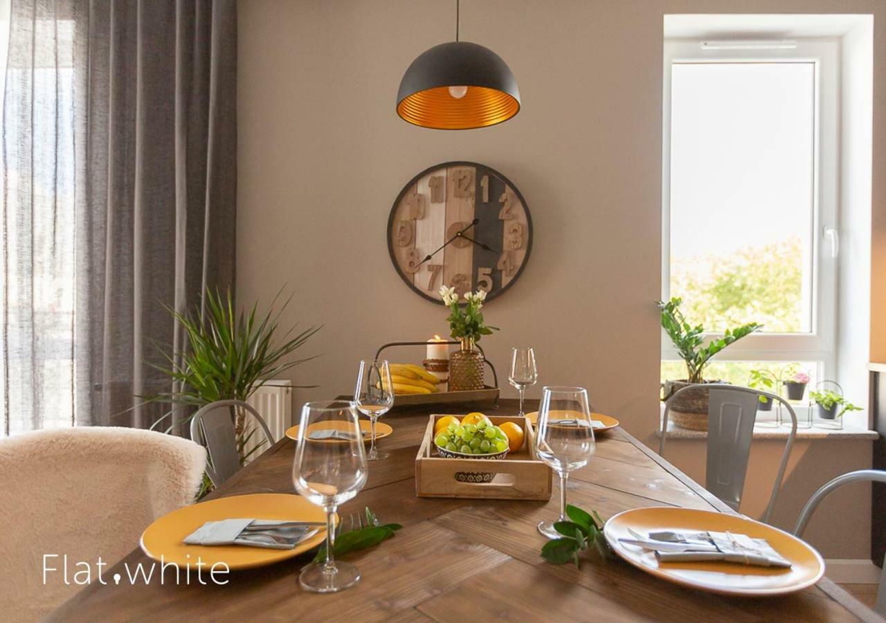 Apartamenty Flat White Obywatelska 47Ab 지엘로나구라 외부 사진