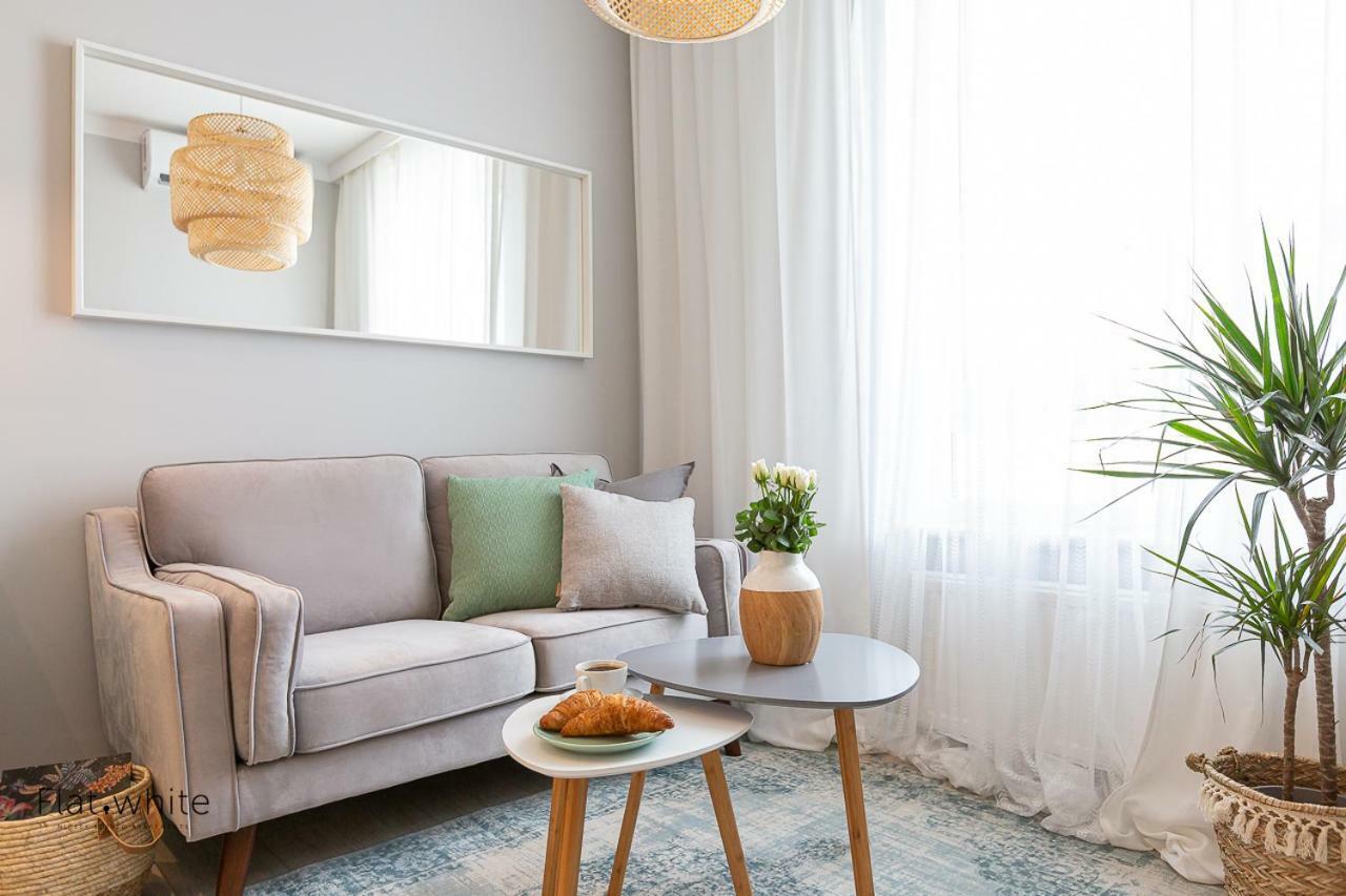 Apartamenty Flat White Obywatelska 47Ab 지엘로나구라 외부 사진